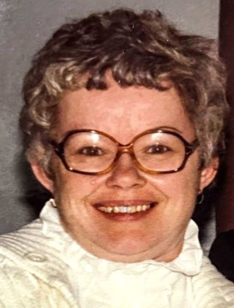Anne Bussiere Profile Photo
