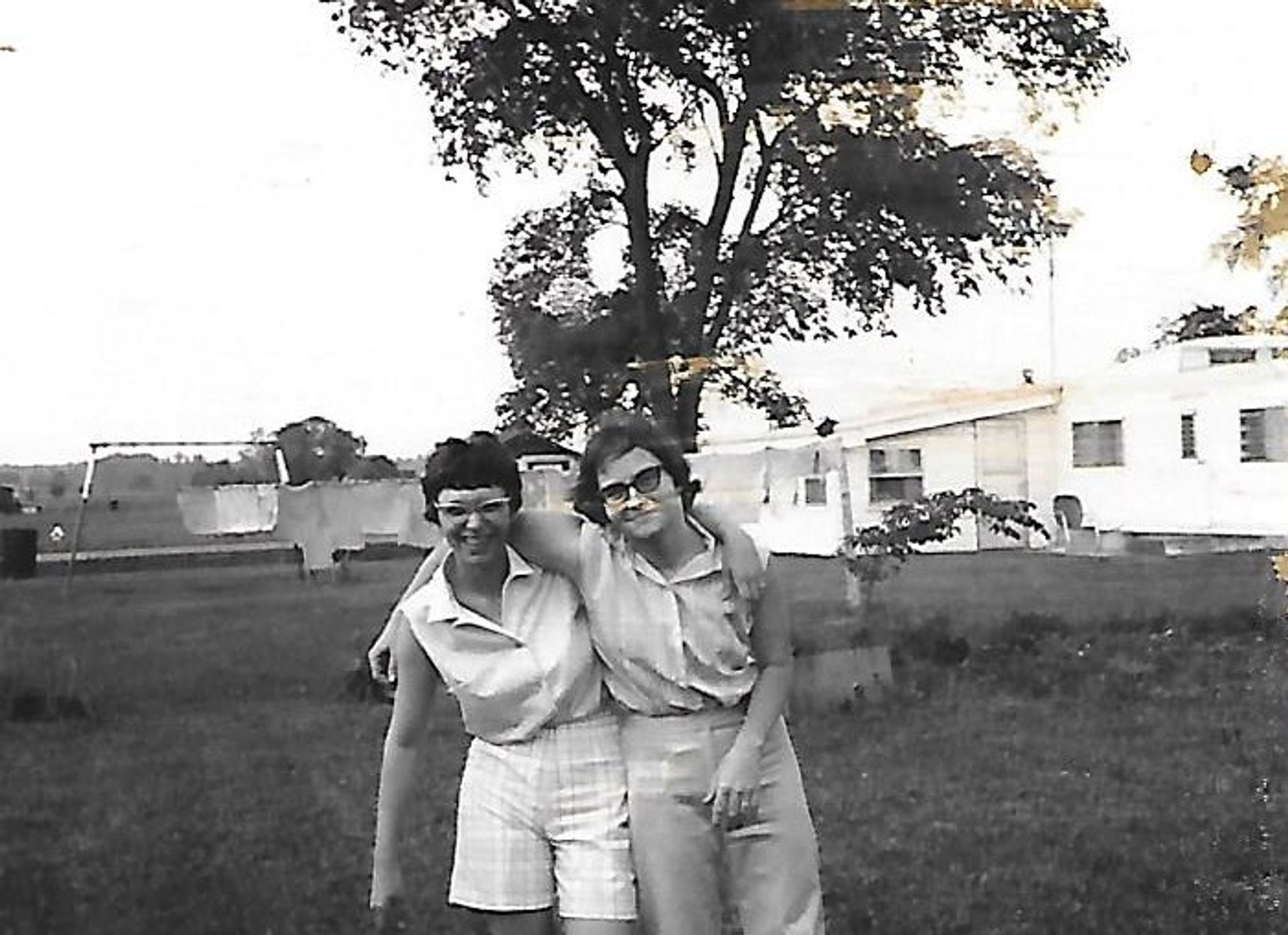 Linda L. Dilling photo gallery image 2 of 79
