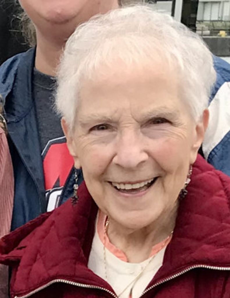 Mary E. (Giallorenzo)  Hozian