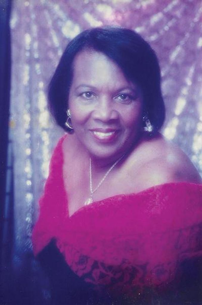 Ms. Nellie Finlay Profile Photo