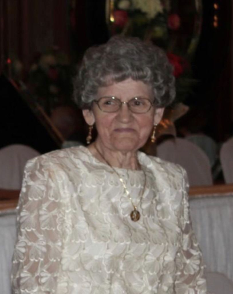 Lottie Szymanski Profile Photo