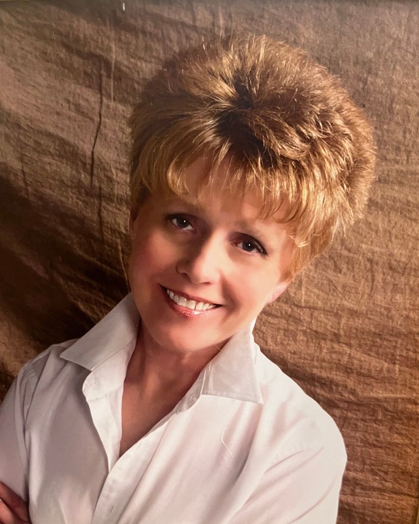 MaryAnn Russell Profile Photo