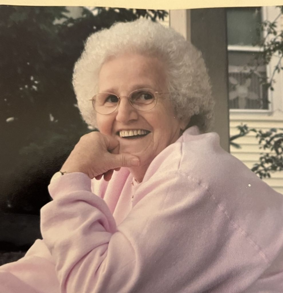 Marion L Marshall