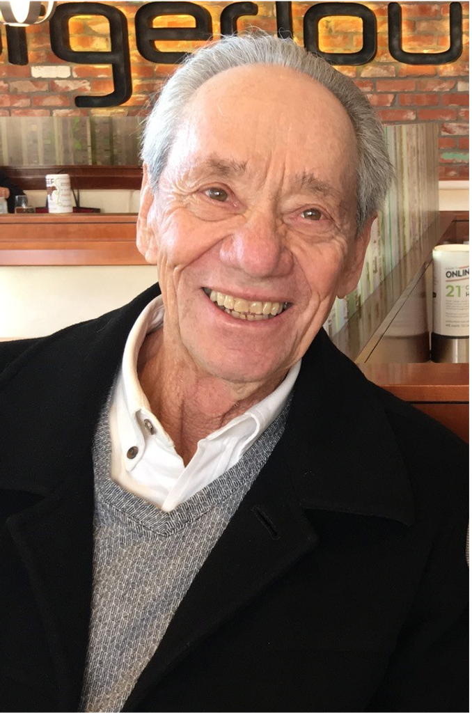 Elliott Richards