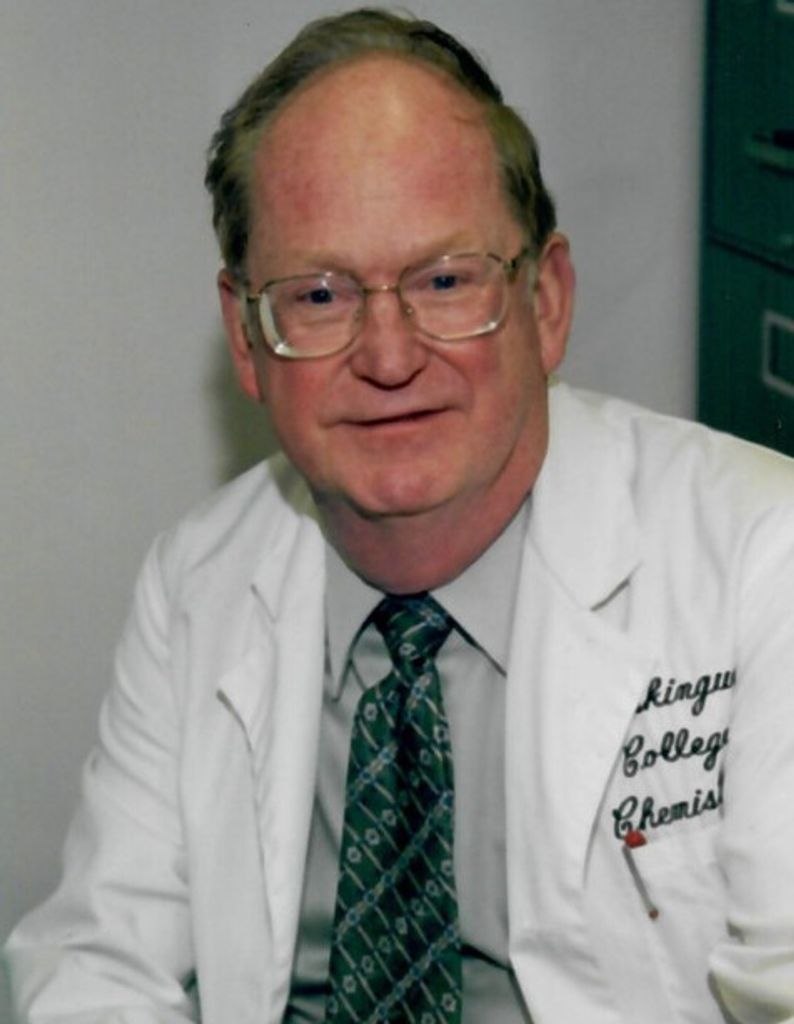 Dr. William J. Wallace Profile Photo