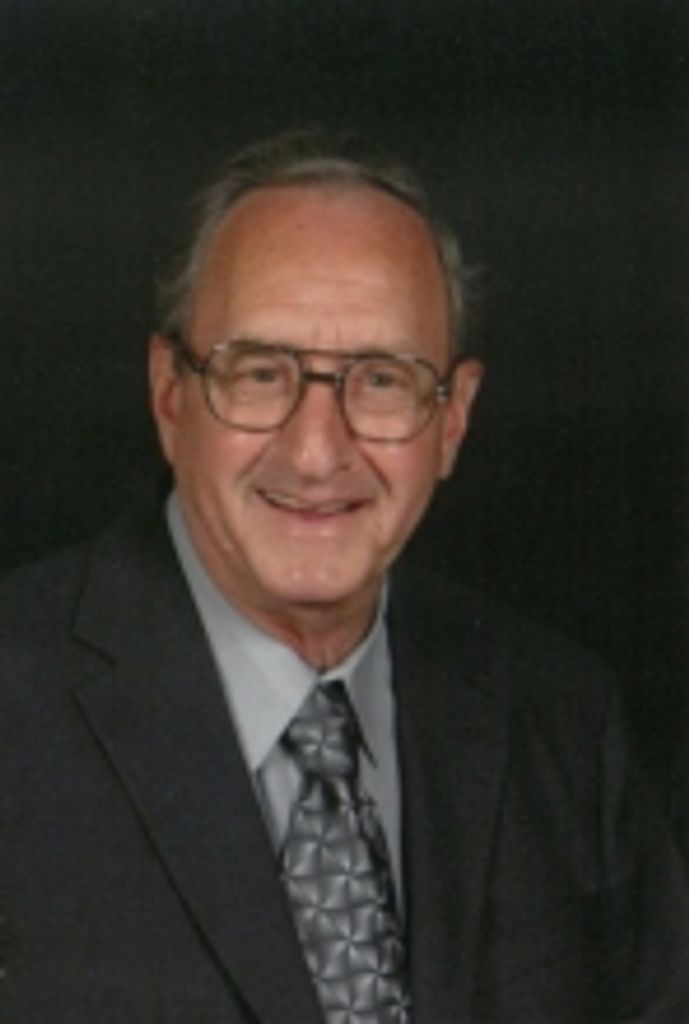 Leon E. Lebo
