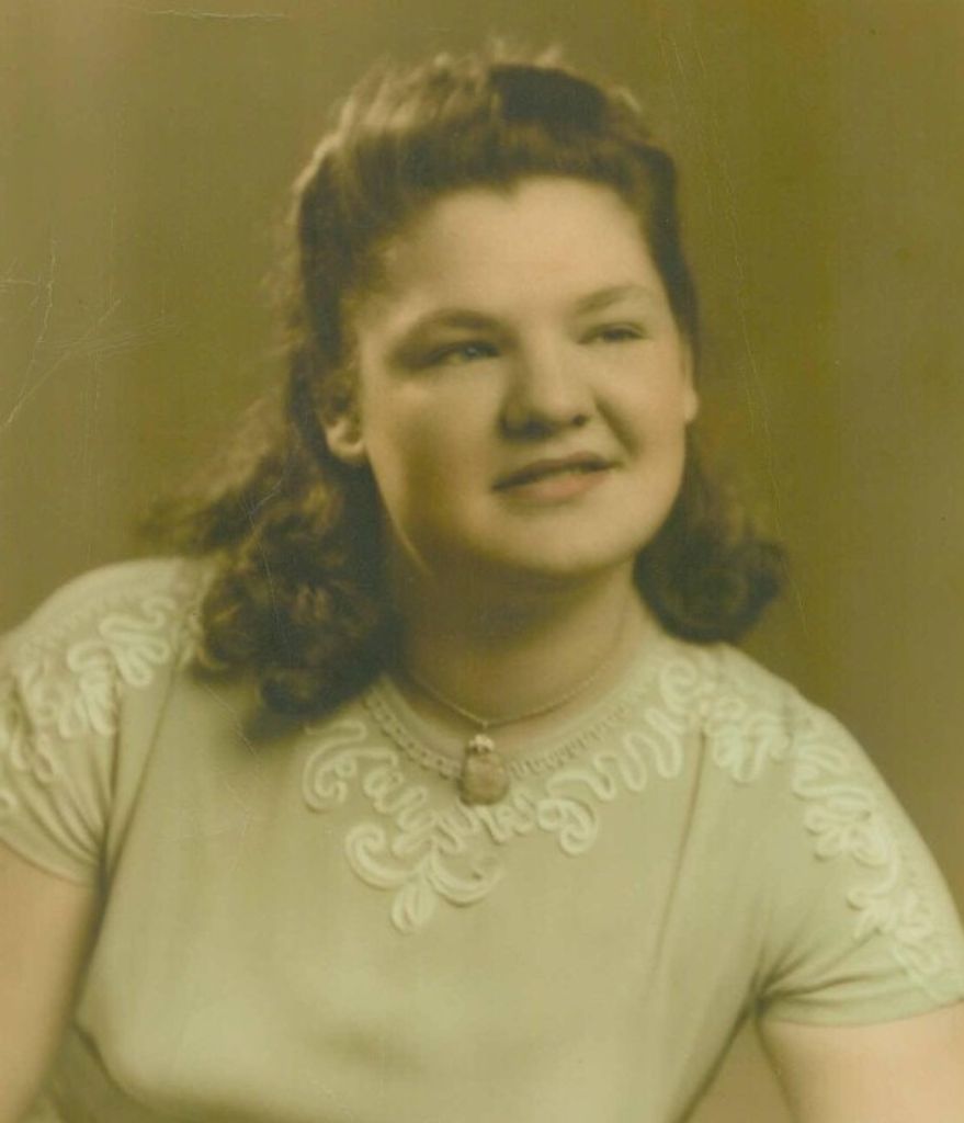 Elizabeth "Liz" Ann (Hayes)  Cox