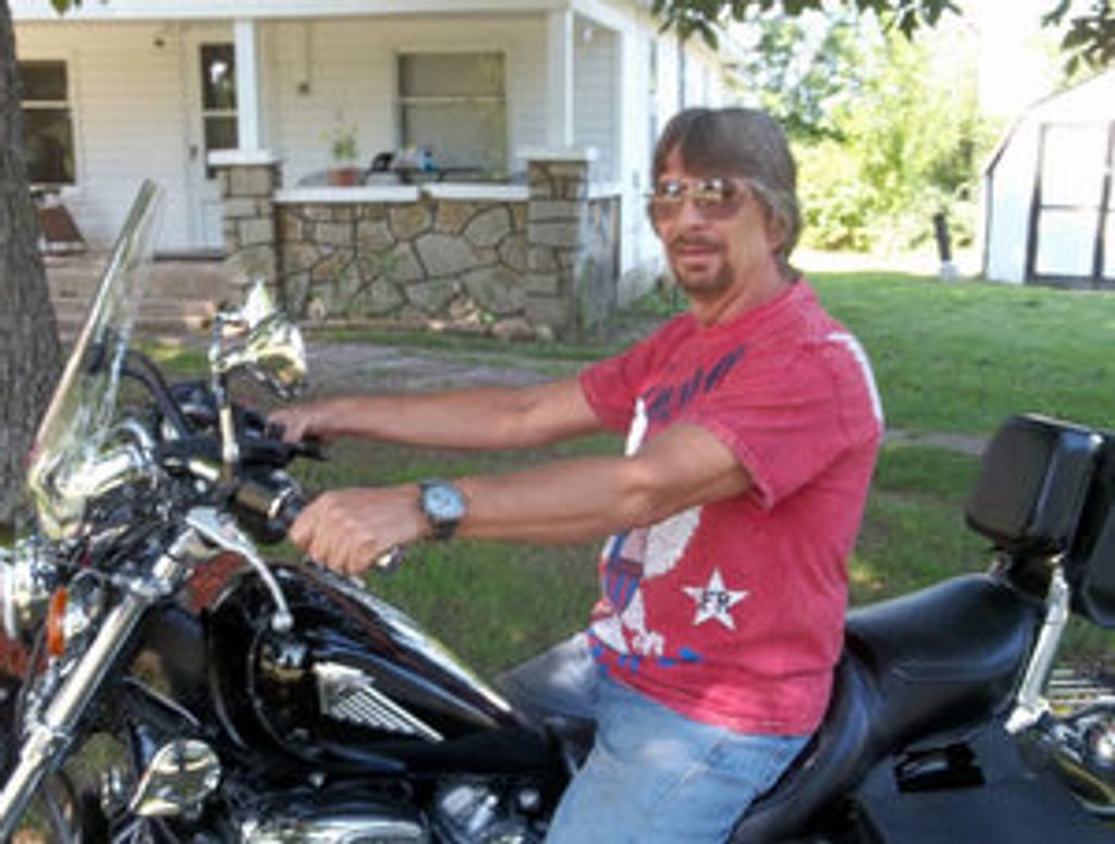 Lawrence Bruce Womack Profile Photo