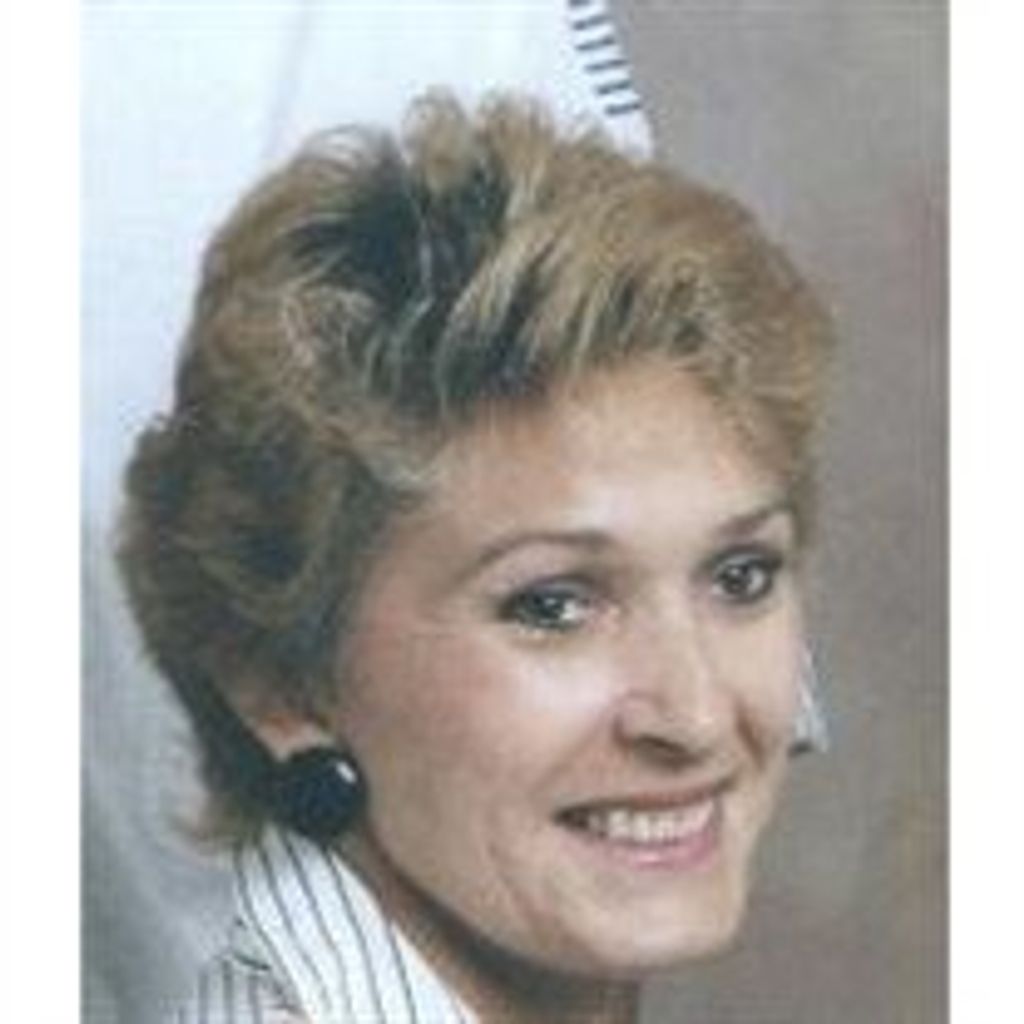 Linda Hobbs