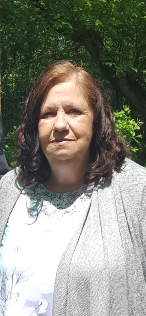 Sara J Crum Profile Photo