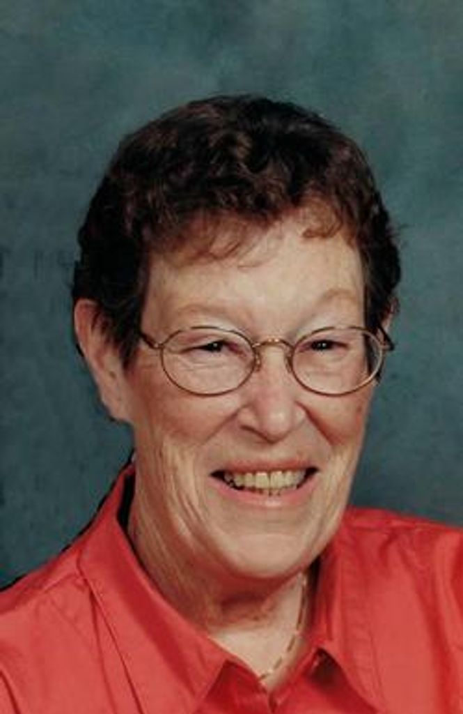 Gwendolyn June Nichol Profile Photo