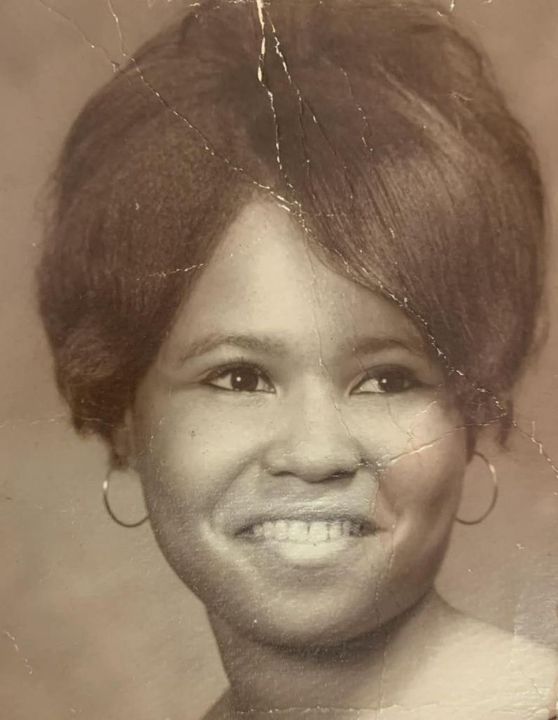 Kaye Lois Bennett Profile Photo