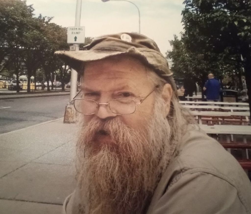 Raymond Edward Puseman
