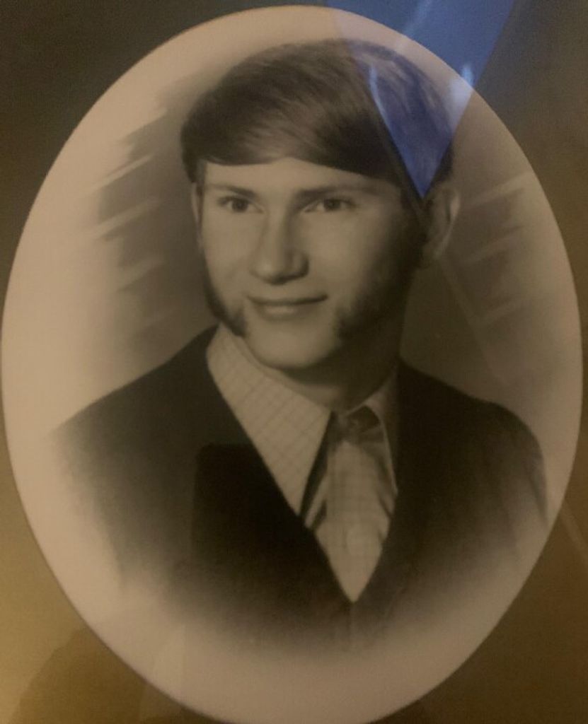 Delvin “Moe” Hammond