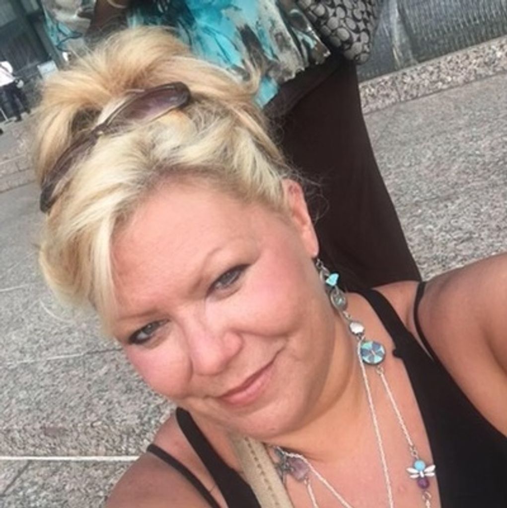 Leann Peoples Profile Photo