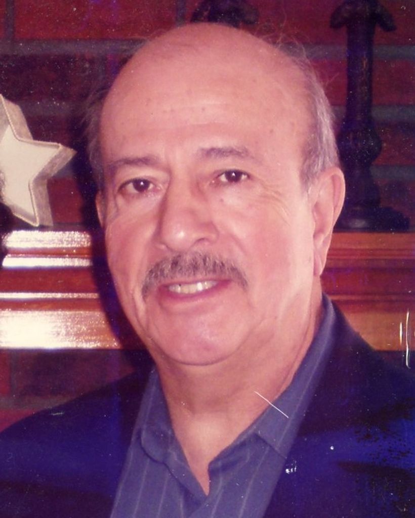 Larry Hilario Hernandez Profile Photo