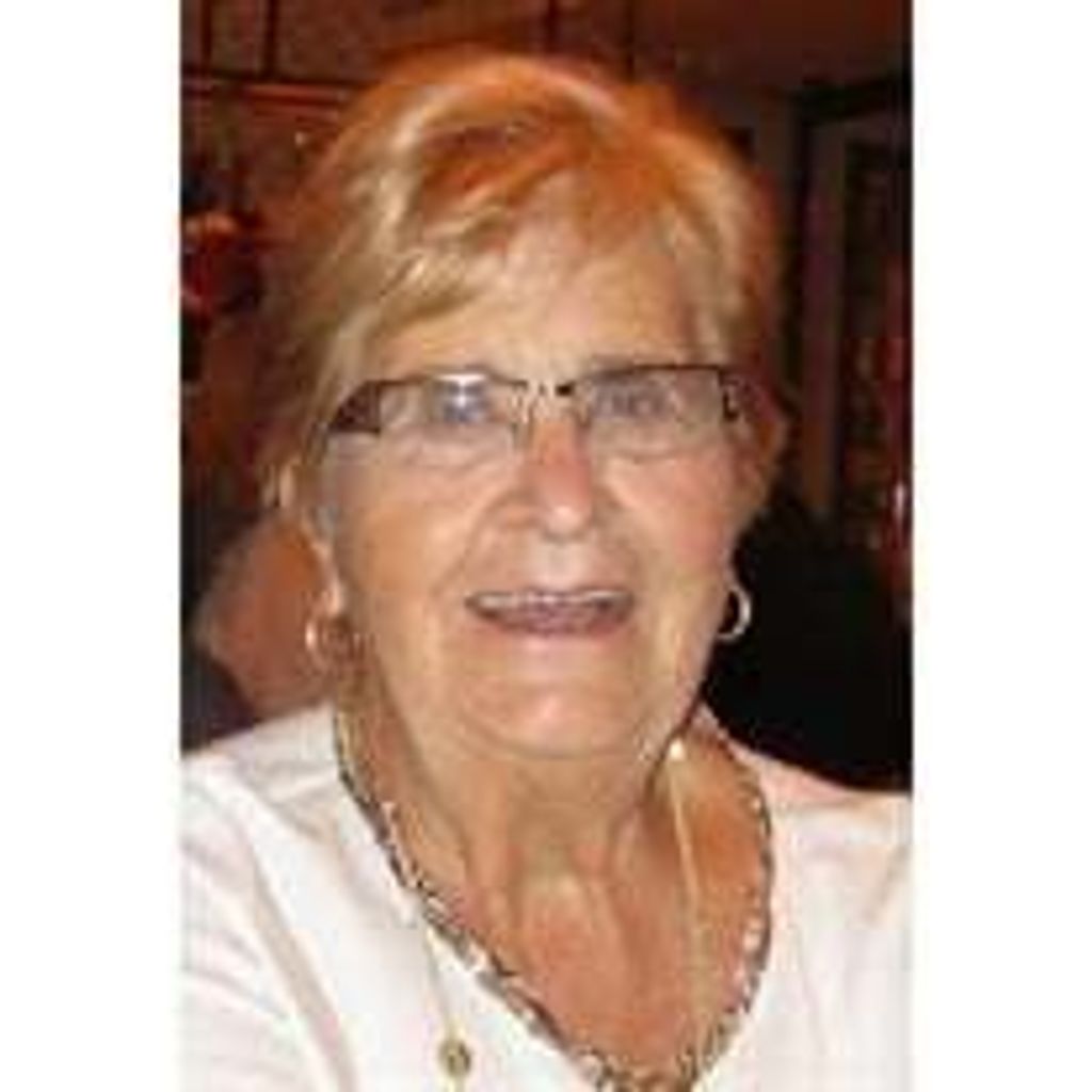 Leona Nuzback Profile Photo