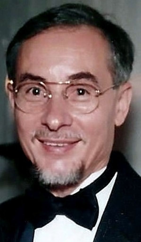 Bienvenido “Benny” Badillo