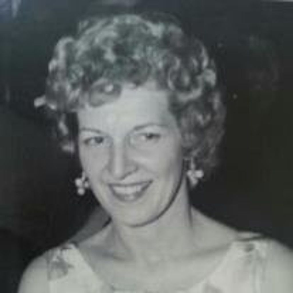 Marie Holmes