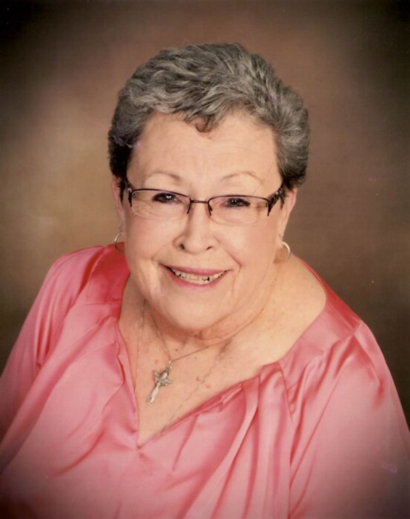 Sherrie (Douglas)  Pfeiffer