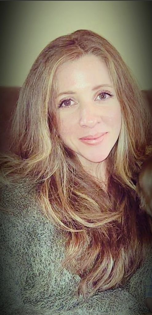 Amy Catherine Waggoner Profile Photo