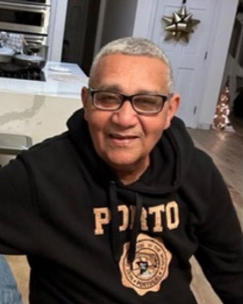 Victor Manuel De Los Santos Profile Photo