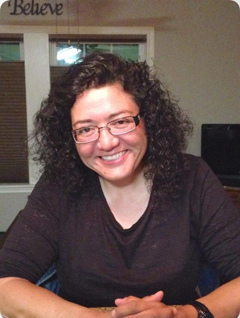 Anna Lisa Marinos Profile Photo