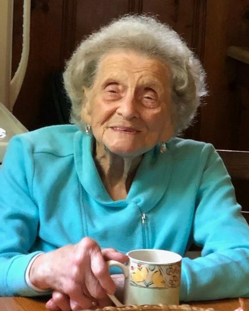 Flavia "Jean" Hallameyer Profile Photo