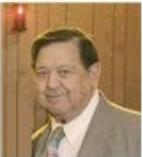 Dean Senanefes Profile Photo