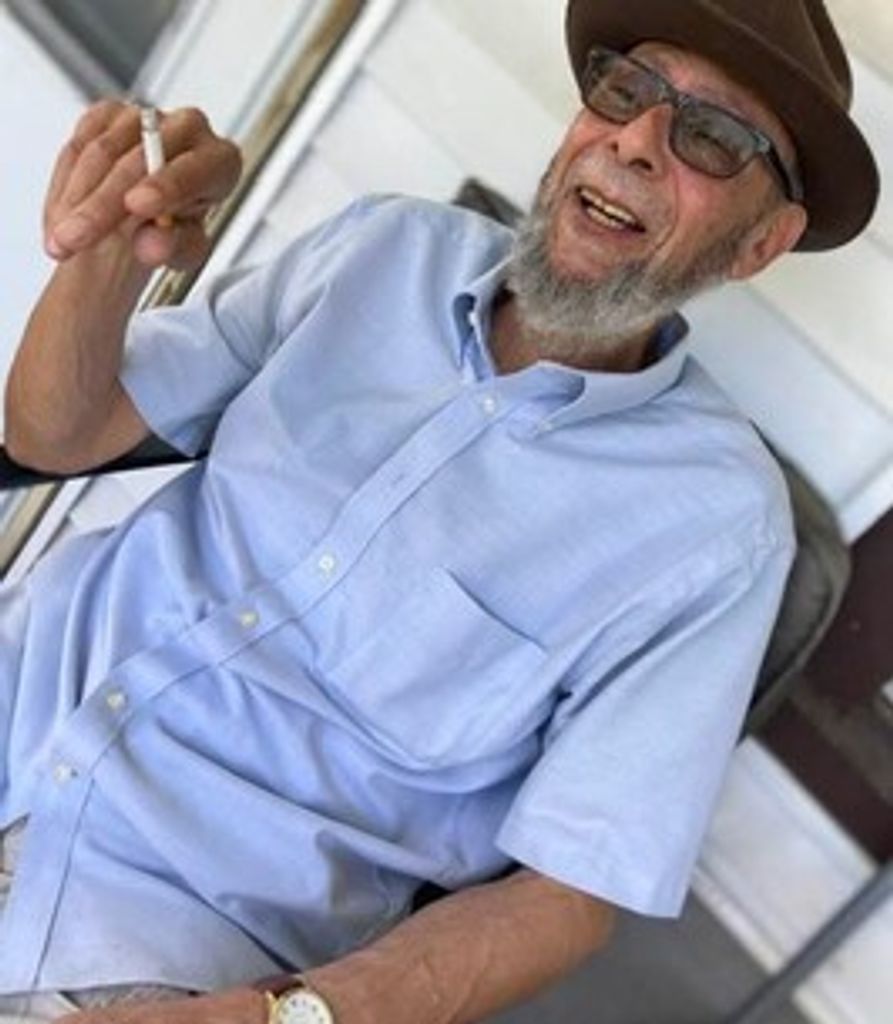 Romualdo Vasquez, Jr. Profile Photo