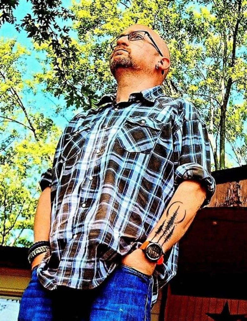 Robert Michael "Robbie" Burns Jr.