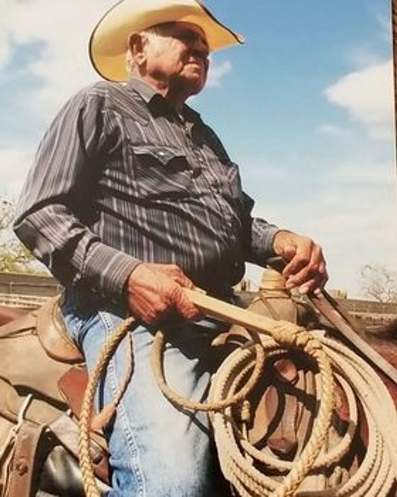 Israel G. Mendietta Sr. Profile Photo