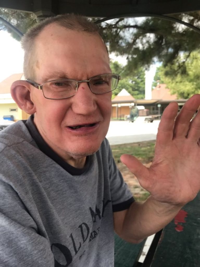 Emmanuel "Wayne" Melton