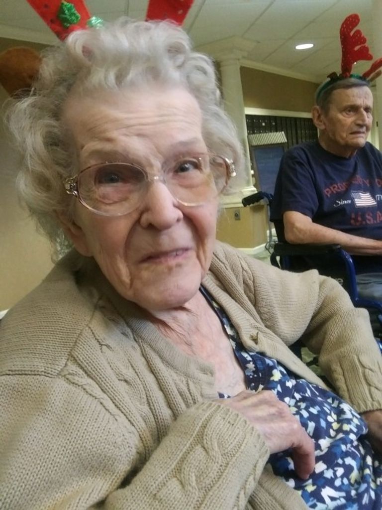 Henrietta Vivian Hibbs