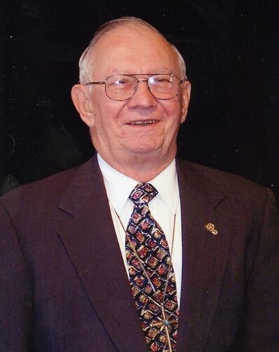 Photo of Henry Freund