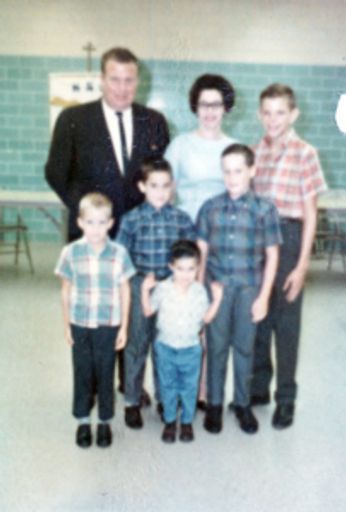 Larry Scott Jarrell photo gallery thumbnail 15 of 45