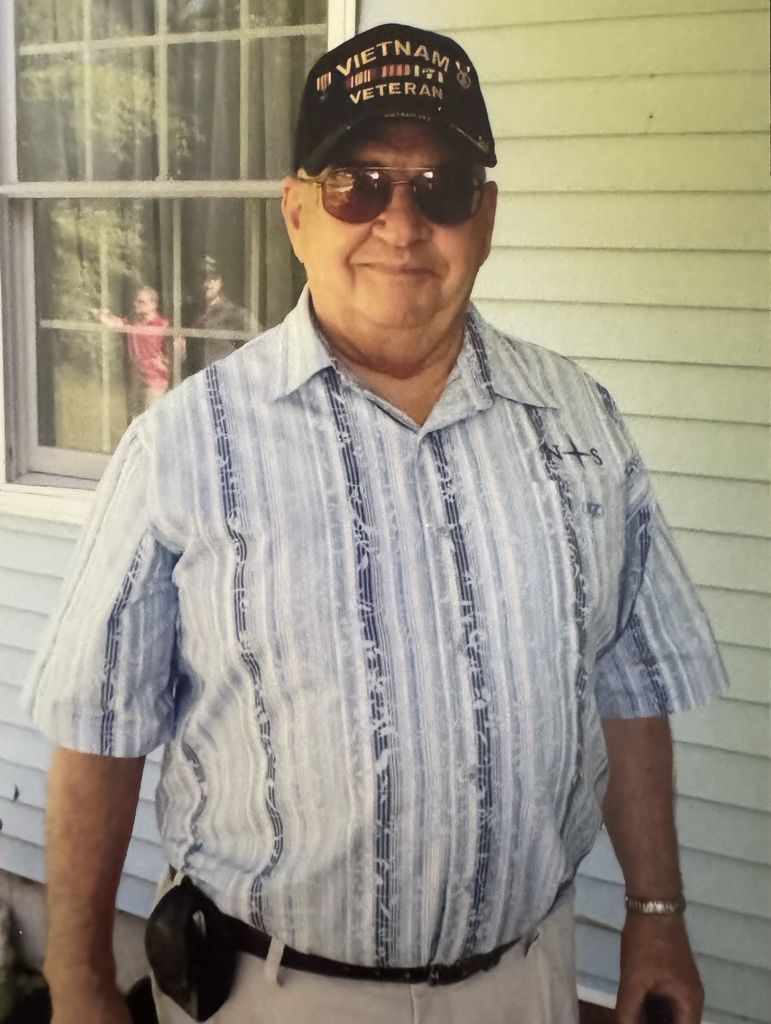 Senior Chief Petty Officer Francis William Osman Jr., USN (Ret.) Profile Photo