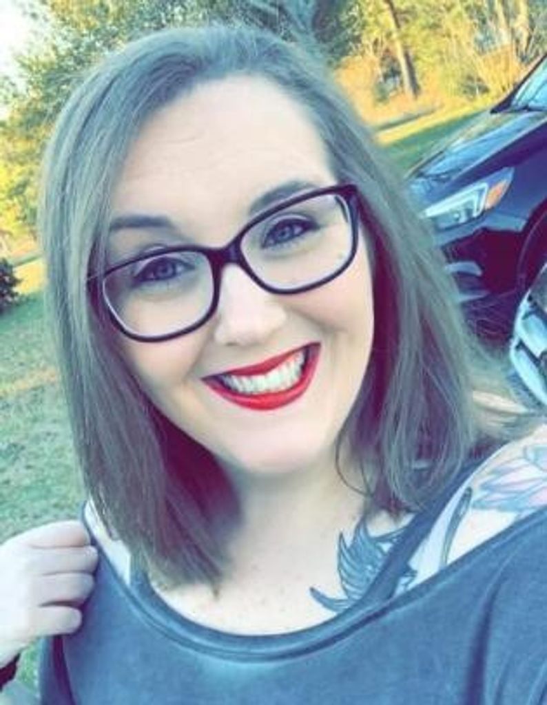 Ashley August (Thompson)  Hartmeyer