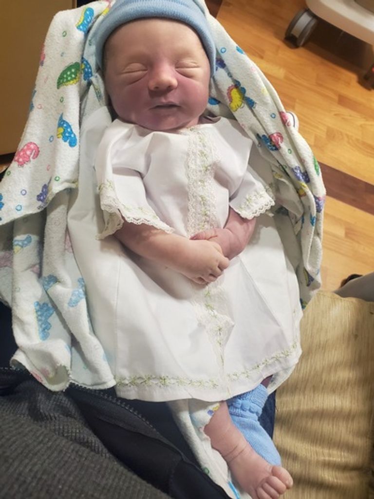 Dillon Travis Hadash Profile Photo