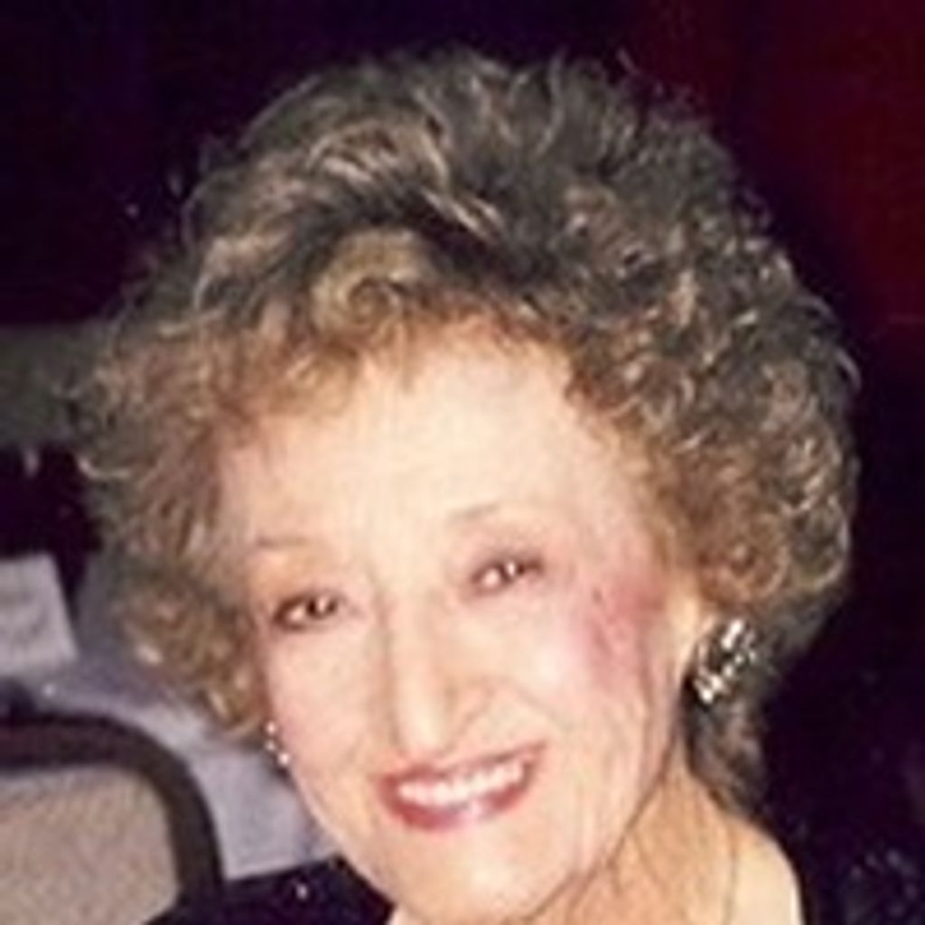 Jean Knoohuizen Smith (Plainview)