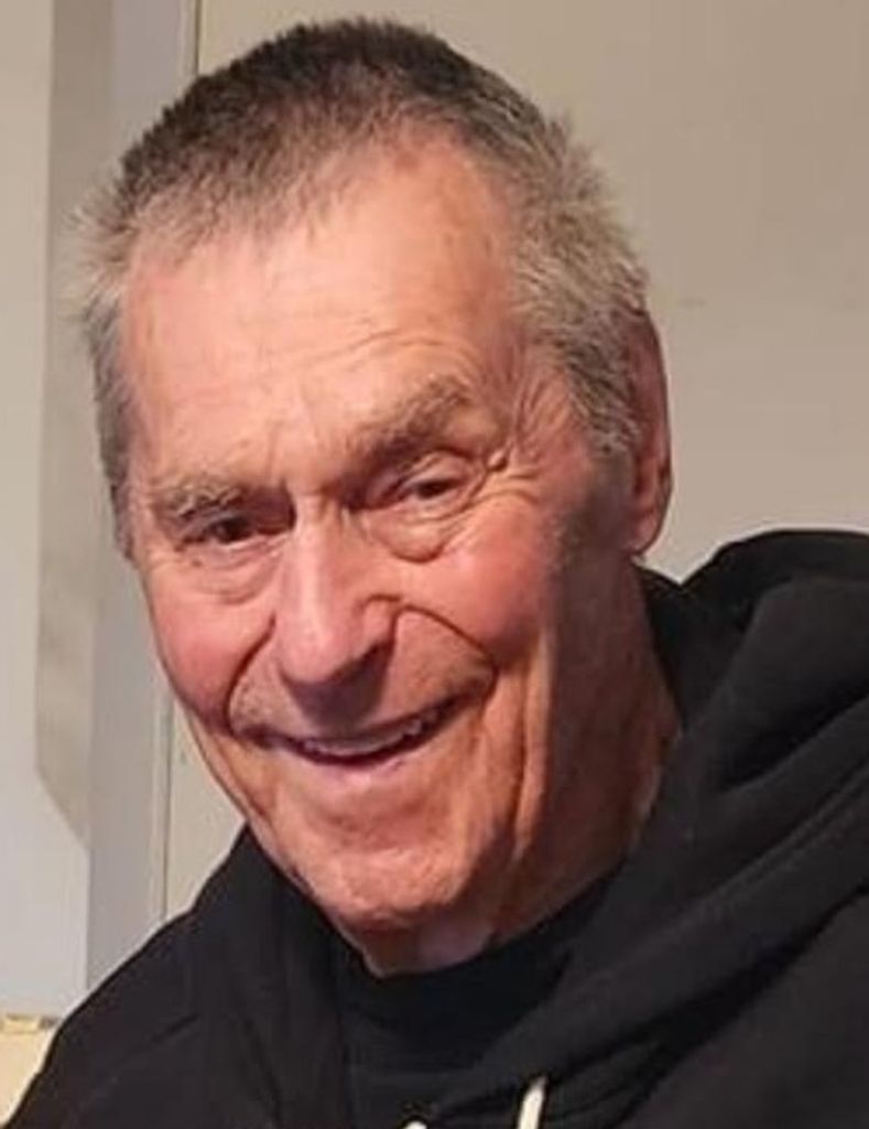 Robert Przybysz Profile Photo