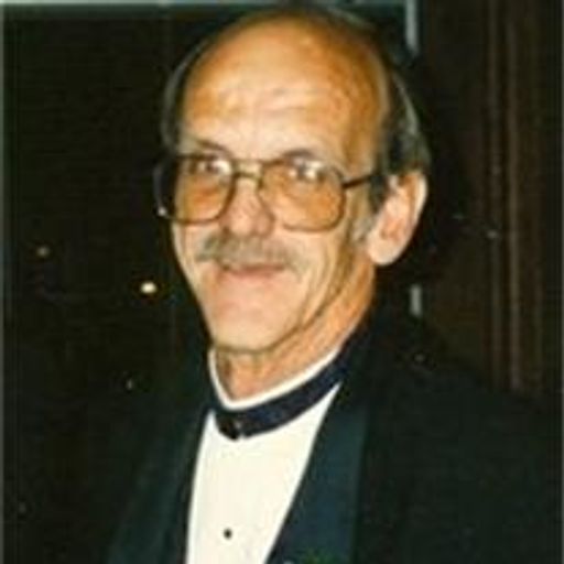 Lester Louis "Les" Stroschein Profile Photo