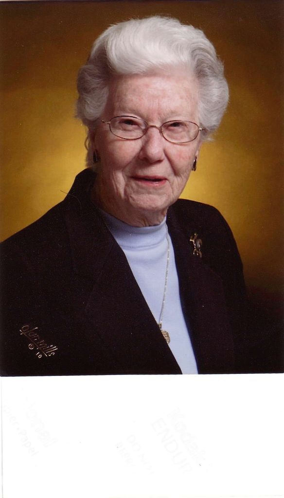 Maxine Adams Rhodes