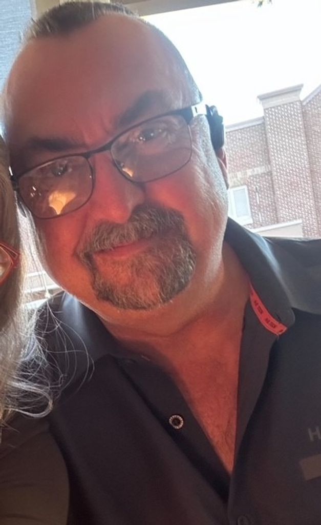 Maurice Roy Profile Photo