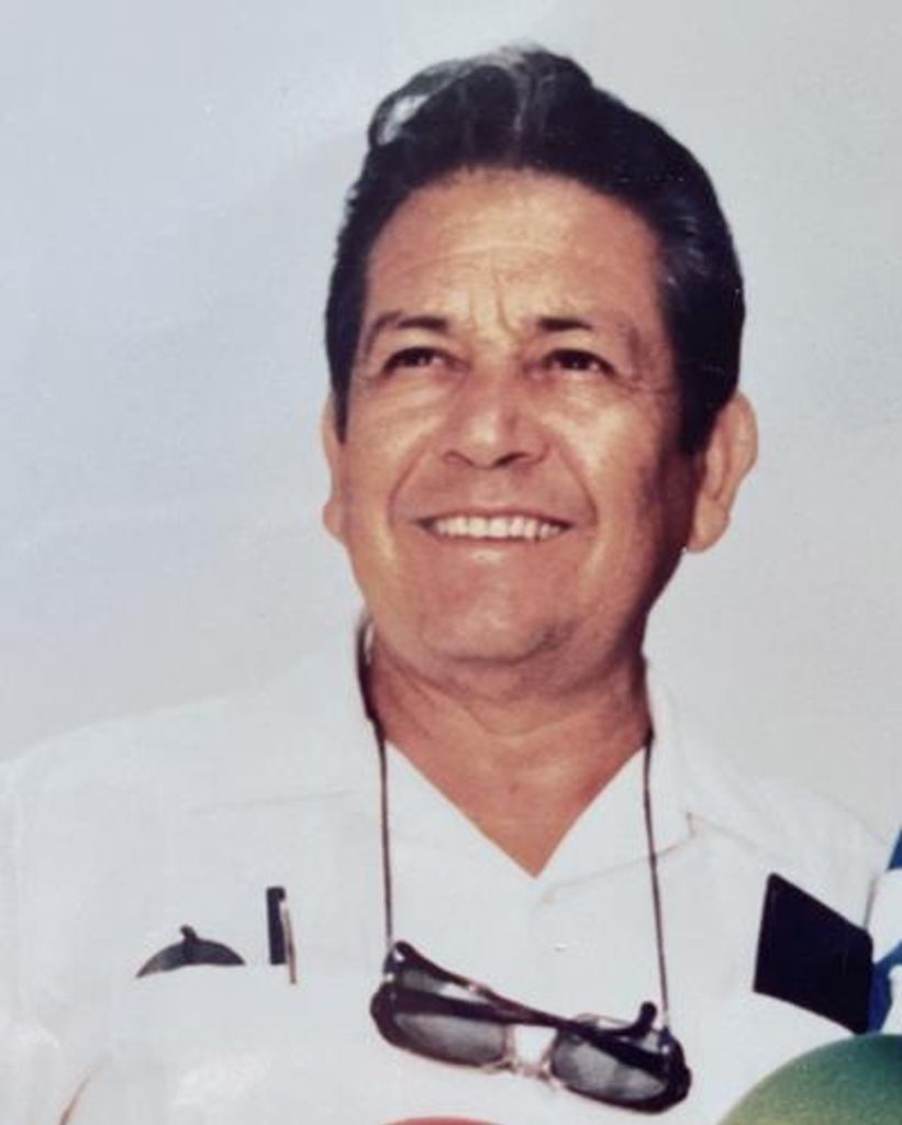Ernest Marquez Profile Photo
