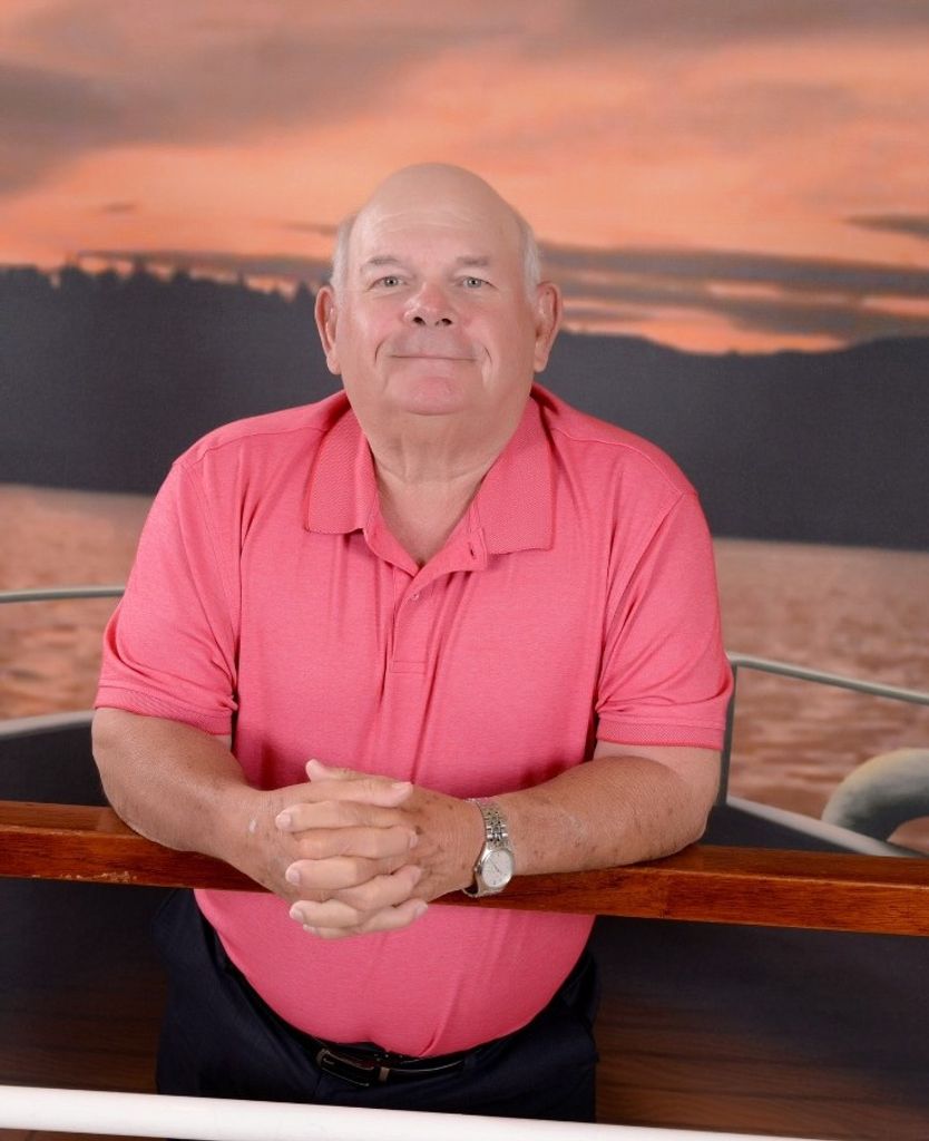 Robert Weldon Elliott Profile Photo