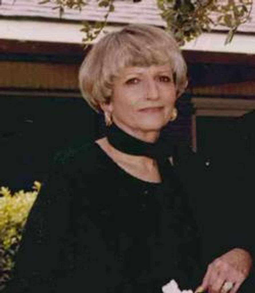 Paula Ray Mills Profile Photo