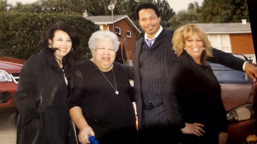 Alyce Hall Gilchrist photo gallery thumbnail 22 of 77