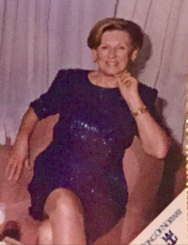 Lorraine Elizabeth Farrell Profile Photo