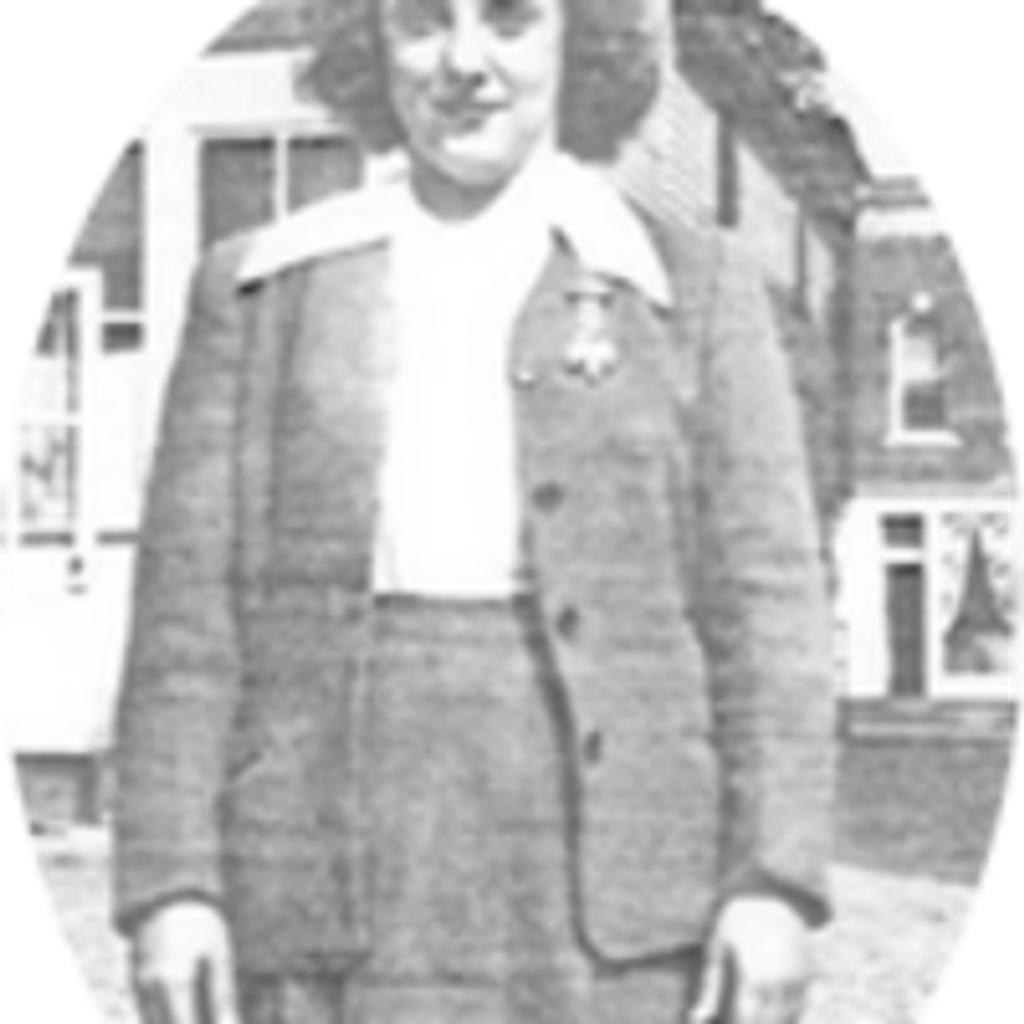 Doris M Bushey